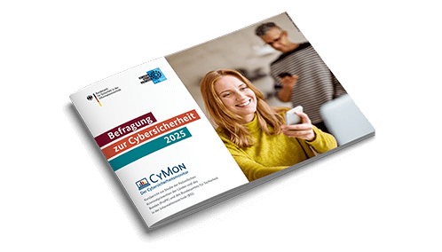 Titelseite der Broschüre "Befragung zur Cybersicherheit 2025" von ProPK und BSI Titelbild der Broschüre "Befragung zur Cybersicherheit 2025" mit einer jungen Frau, die auf ihr Smartphone schaut. Im Hintergrund ein Mann mit Smartphone. Logos von BSI und ProPK sind abgebildet.